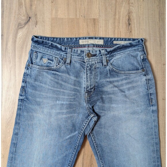 Guess Size 32X30 Desmond Relaxed Straight Jeans Distressed Whiskered Stretch - Picture 3 of 12